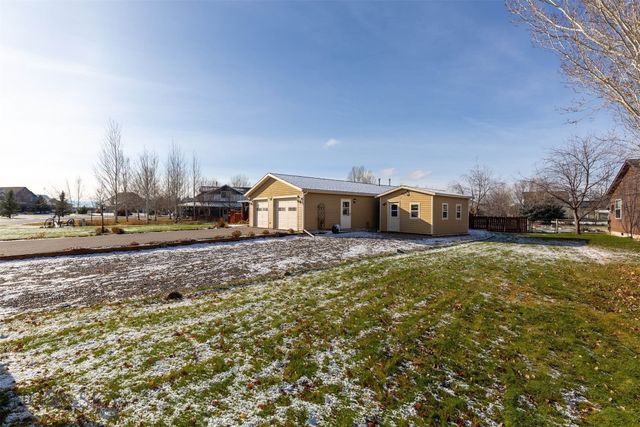 321 E Tobiano Trail, Belgrade, MT 59714