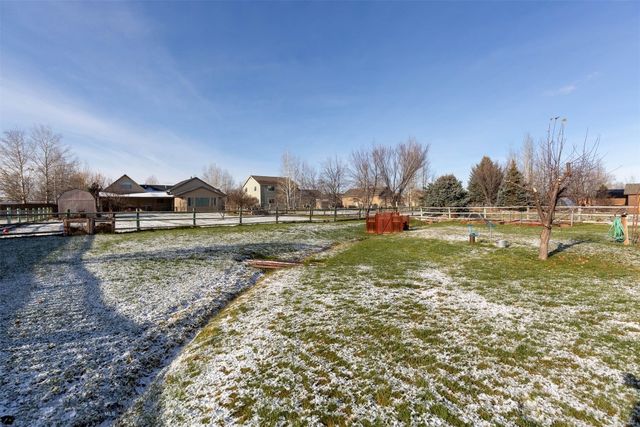 321 E Tobiano Trail, Belgrade, MT 59714