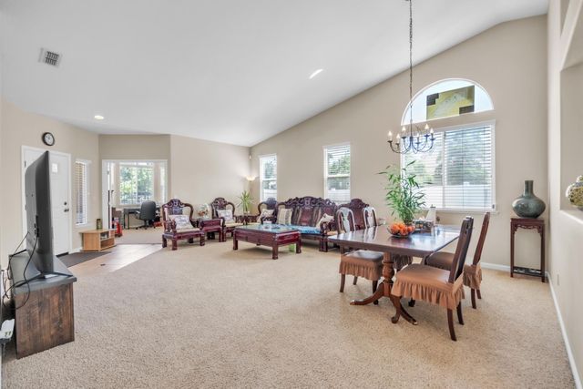 9516 Grasmeer Way, Elk Grove, CA 95624