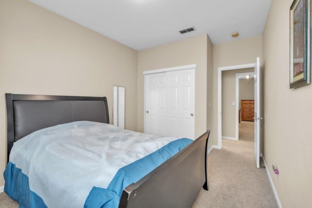 9516 Grasmeer Way, Elk Grove, CA 95624