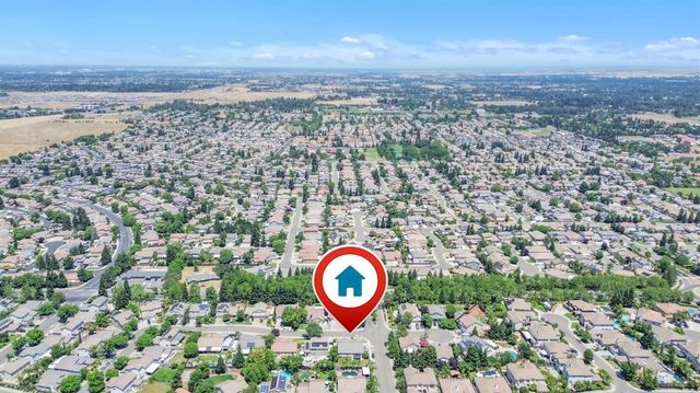 9516 Grasmeer Way, Elk Grove, CA 95624