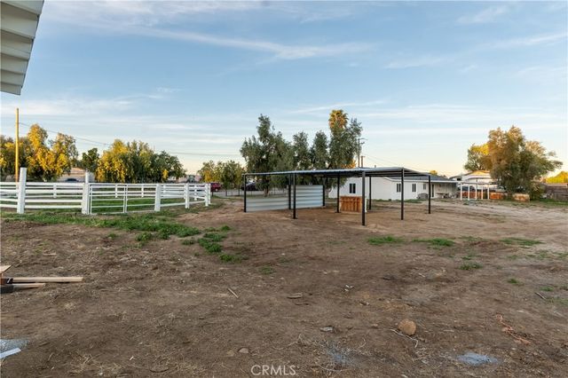 20265 Woodward, Perris, CA 92570