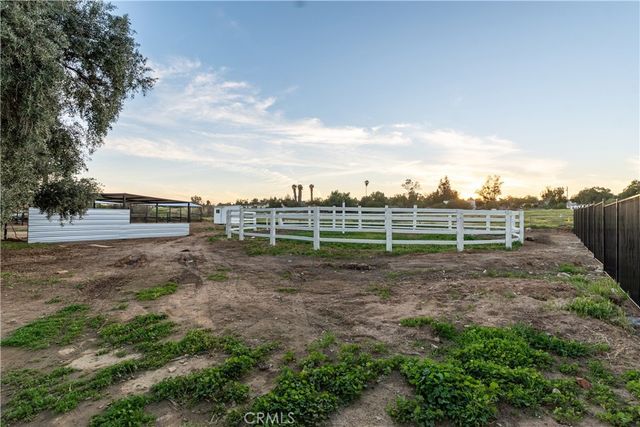 20265 Woodward, Perris, CA 92570
