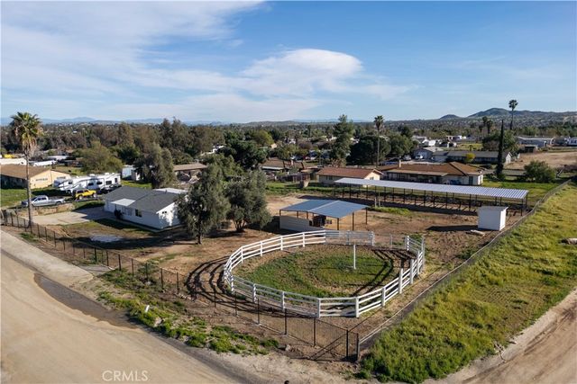 20265 Woodward, Perris, CA 92570