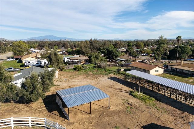 20265 Woodward, Perris, CA 92570