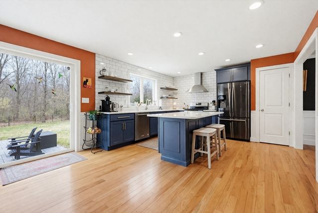 222 Oak St, Ashland, MA 01721