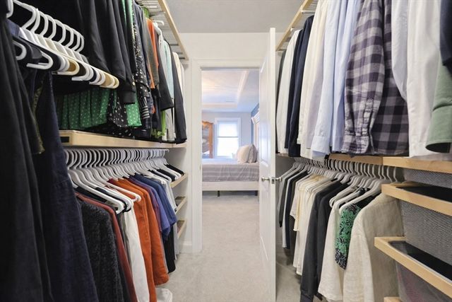 222 Oak St, Ashland, MA 01721