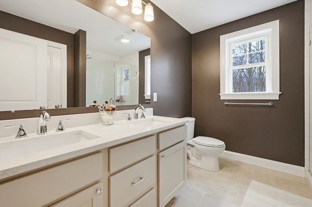 222 Oak St, Ashland, MA 01721