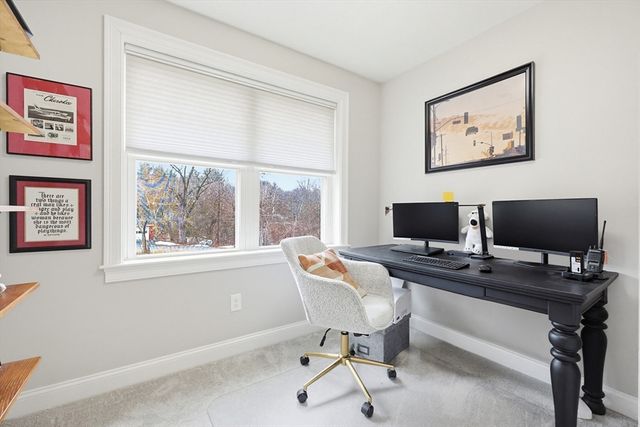 222 Oak St, Ashland, MA 01721