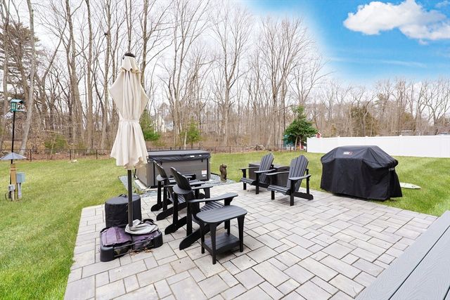 222 Oak St, Ashland, MA 01721