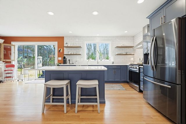 222 Oak St, Ashland, MA 01721