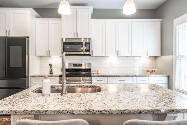 369 Moss Pink Drive, Vass, NC 28394