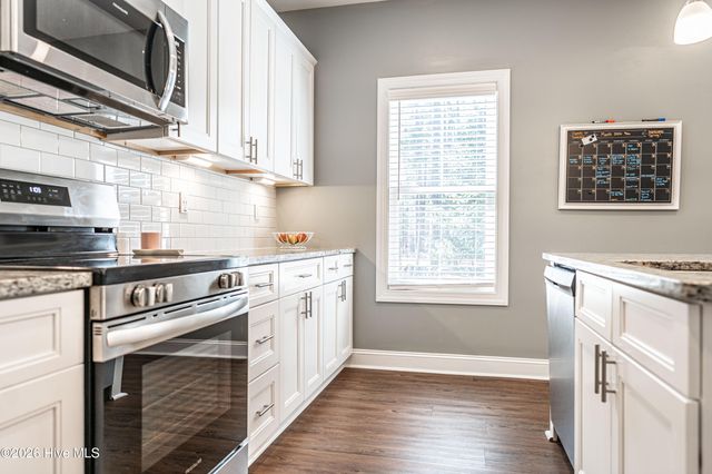 369 Moss Pink Drive, Vass, NC 28394