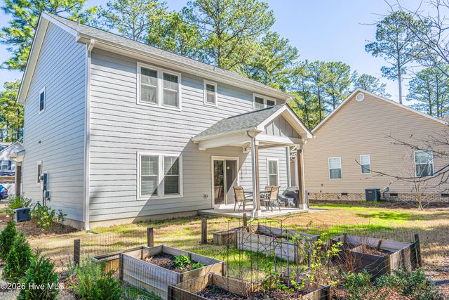 369 Moss Pink Drive, Vass, NC 28394