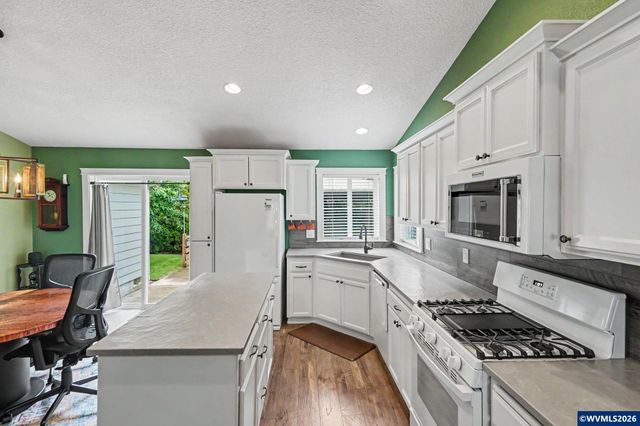 5432 Mirage St N, Keizer, OR 97303