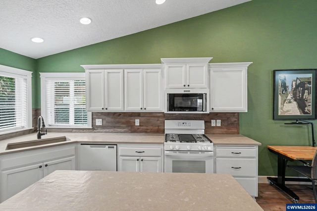 5432 Mirage St N, Keizer, OR 97303
