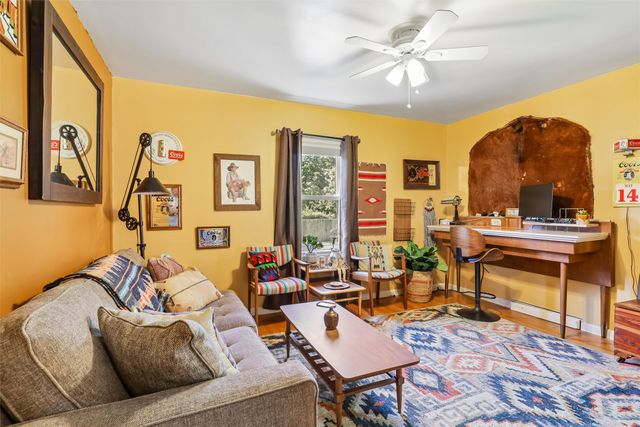 2900 34th Street, Des Moines, IA 50310
