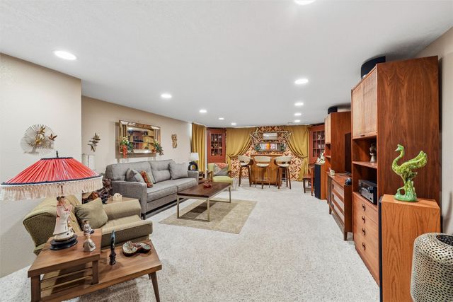 2900 34th Street, Des Moines, IA 50310