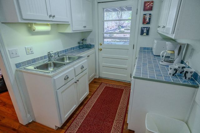1316 Junaluska Road, Andrews, NC 28901