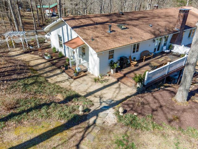 1316 Junaluska Road, Andrews, NC 28901