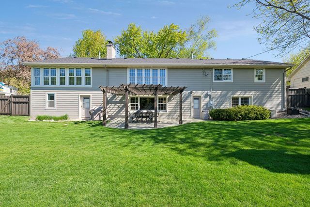 4817 Wilford Way, Edina, MN 55435