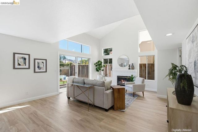 2590 Glen Isle Ave, Pleasanton, CA 94588