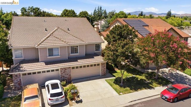 2590 Glen Isle Ave, Pleasanton, CA 94588