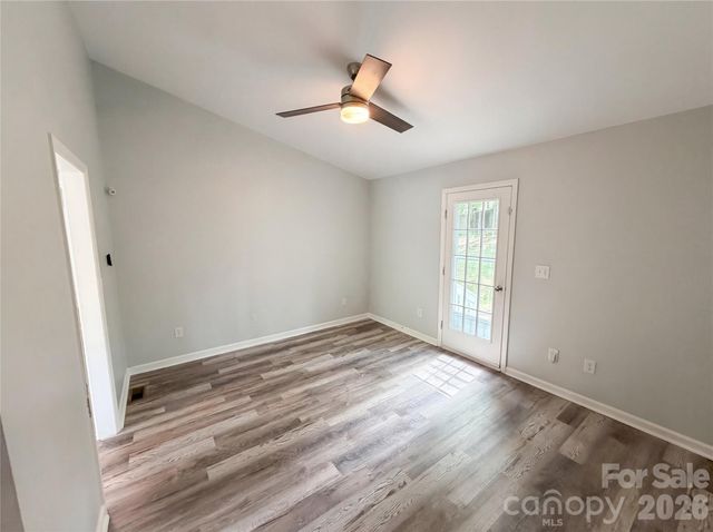 6628 Cool Water Court, Charlotte, NC 28215