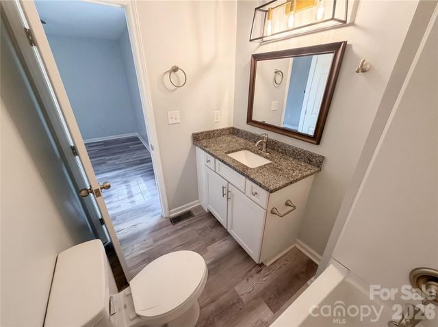 6628 Cool Water Court, Charlotte, NC 28215