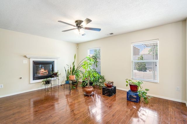 5739 Cibola Drive NE, Rio Rancho, NM 87144