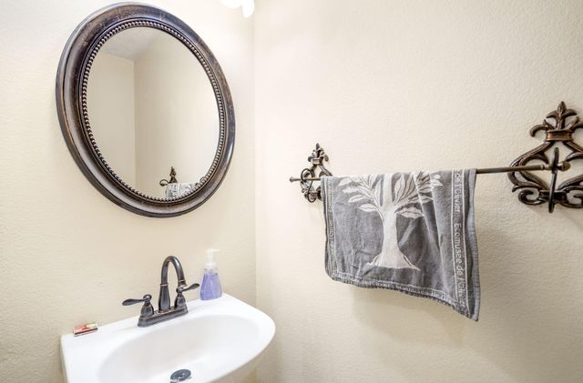 5739 Cibola Drive NE, Rio Rancho, NM 87144