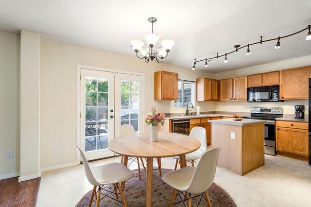5739 Cibola Drive NE, Rio Rancho, NM 87144