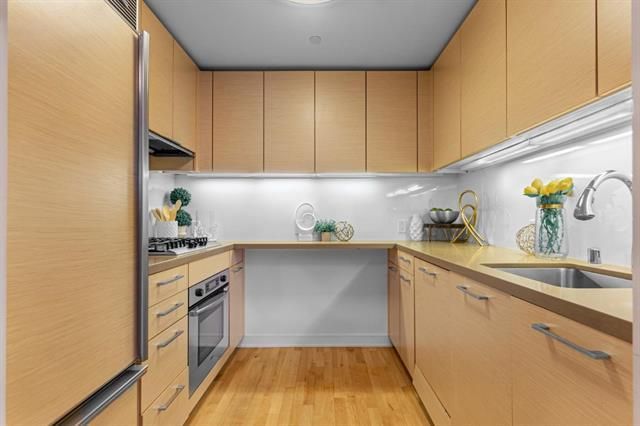 301 Mission Street 9D, San Francisco, CA 94105