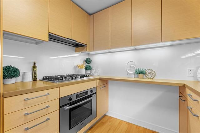 301 Mission Street 9D, San Francisco, CA 94105