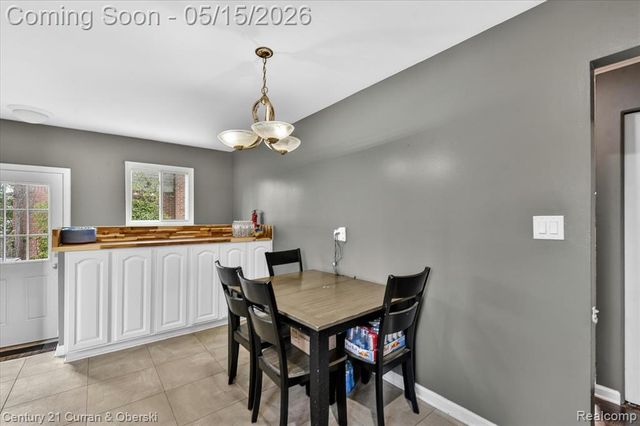 35669 Hees Street, Livonia, MI 48150