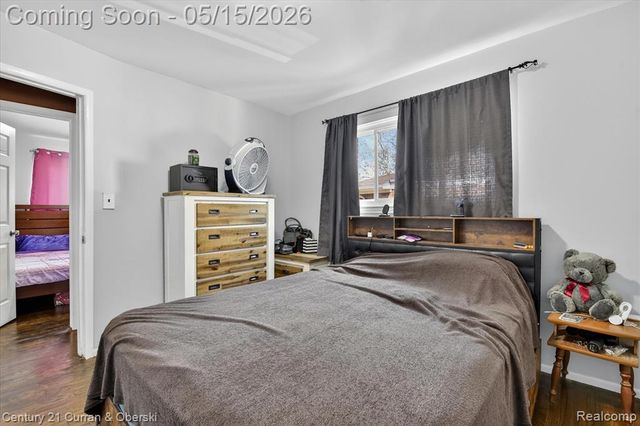 35669 Hees Street, Livonia, MI 48150