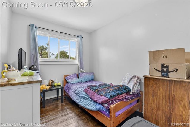 35669 Hees Street, Livonia, MI 48150