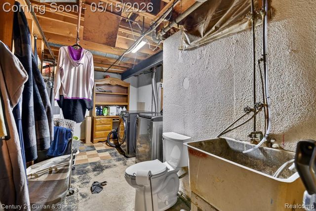 35669 Hees Street, Livonia, MI 48150