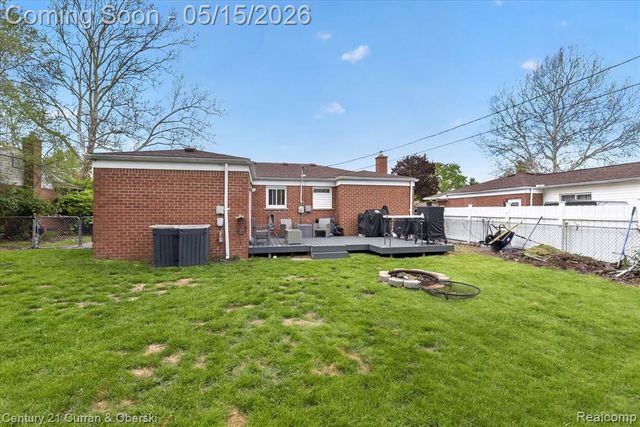 35669 Hees Street, Livonia, MI 48150
