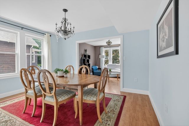 18 Vincent Ave 18, Belmont, MA 02478