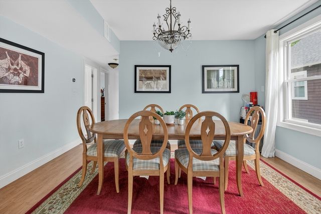 18 Vincent Ave 18, Belmont, MA 02478