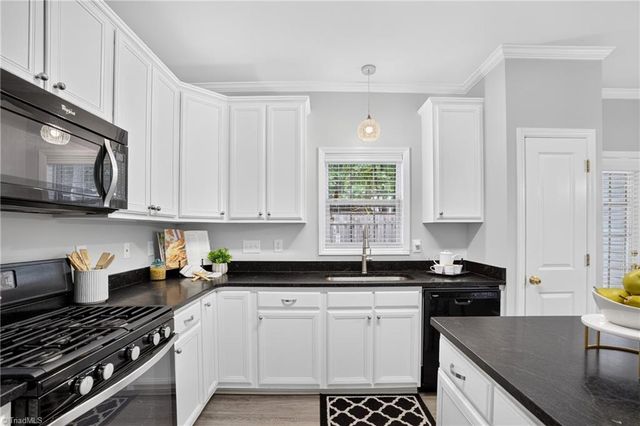4405 Baylor Street, Greensboro, NC 27455