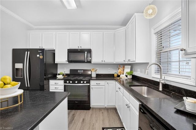 4405 Baylor Street, Greensboro, NC 27455