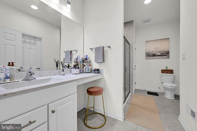 109 REPUBLIC TER, East Petersburg, PA 17520