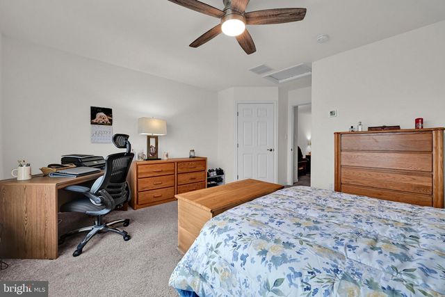 109 REPUBLIC TER, East Petersburg, PA 17520