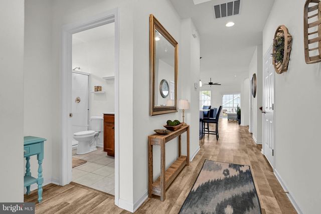 109 REPUBLIC TER, East Petersburg, PA 17520