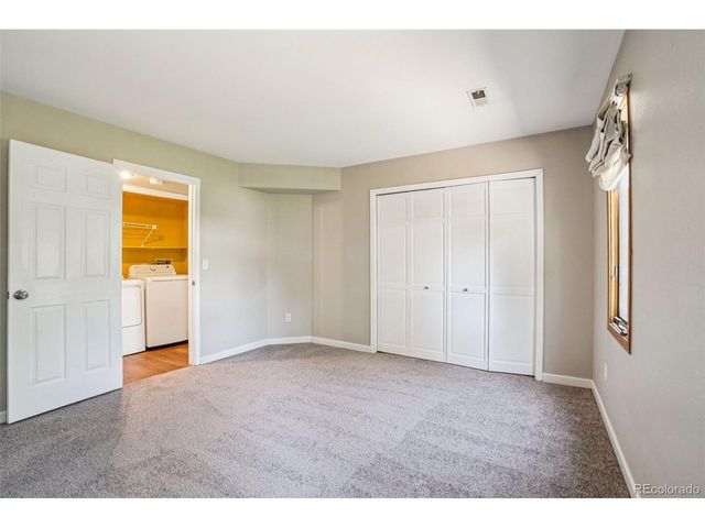 1310 S Monaco Pkwy 23-G, Denver, CO 80224