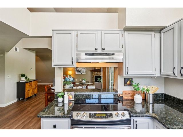 1310 S Monaco Pkwy 23-G, Denver, CO 80224