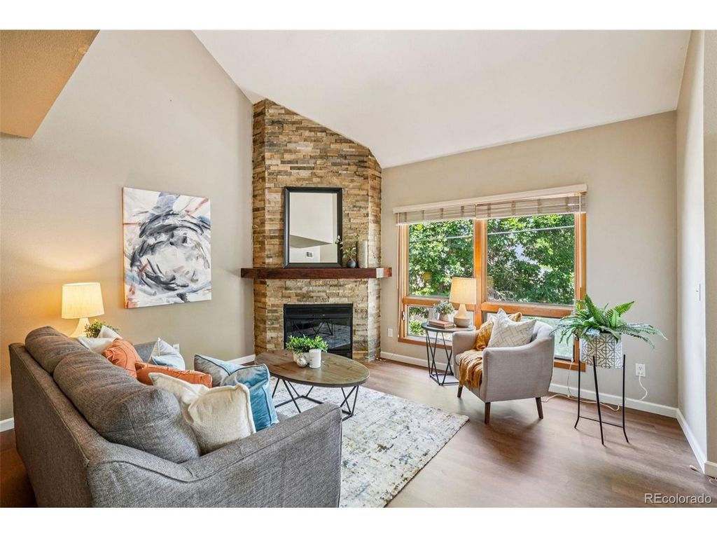 1310 S Monaco Pkwy 23-G, Denver, CO 80224