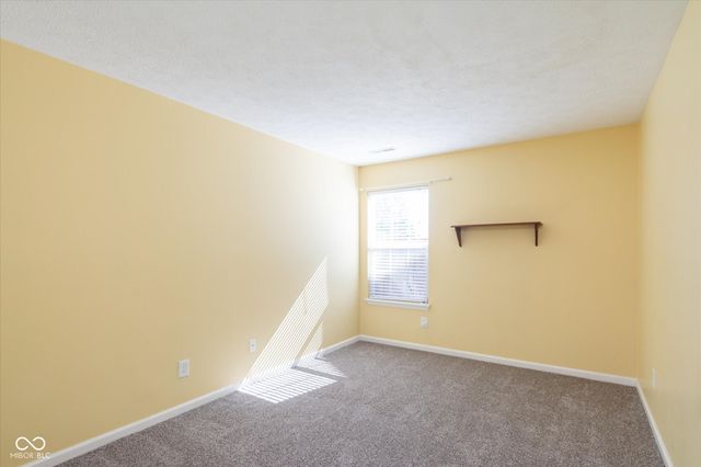 721 Bluff Creek Drive, Fortville, IN 46040